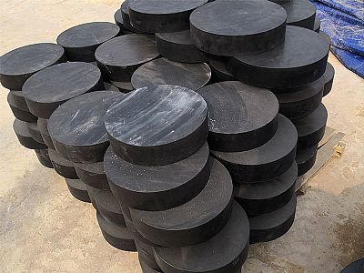 晋江市板式橡胶支座由若干层橡胶片与薄钢板经加压硫化